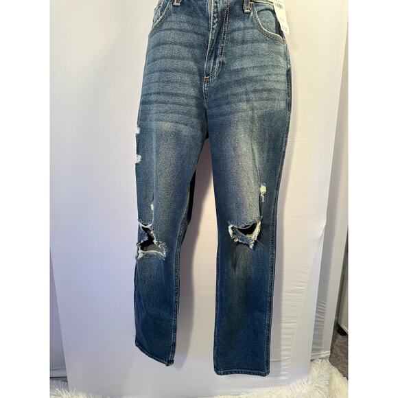 Hollister Curvy High-rise Mom Jeans - Picture 3 of 4